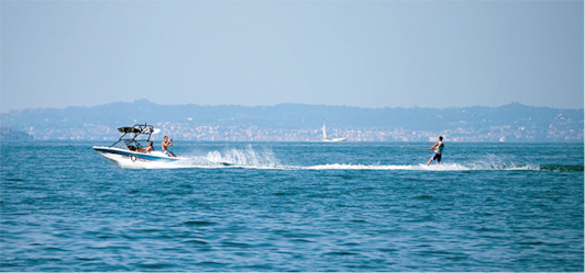 water-ski-Garda